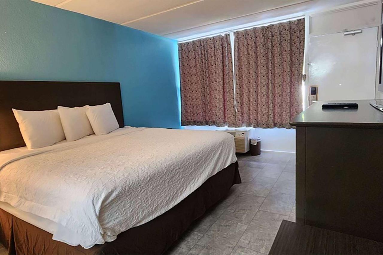 Travelodge By Wyndham Kingsland Ga Bagian luar foto