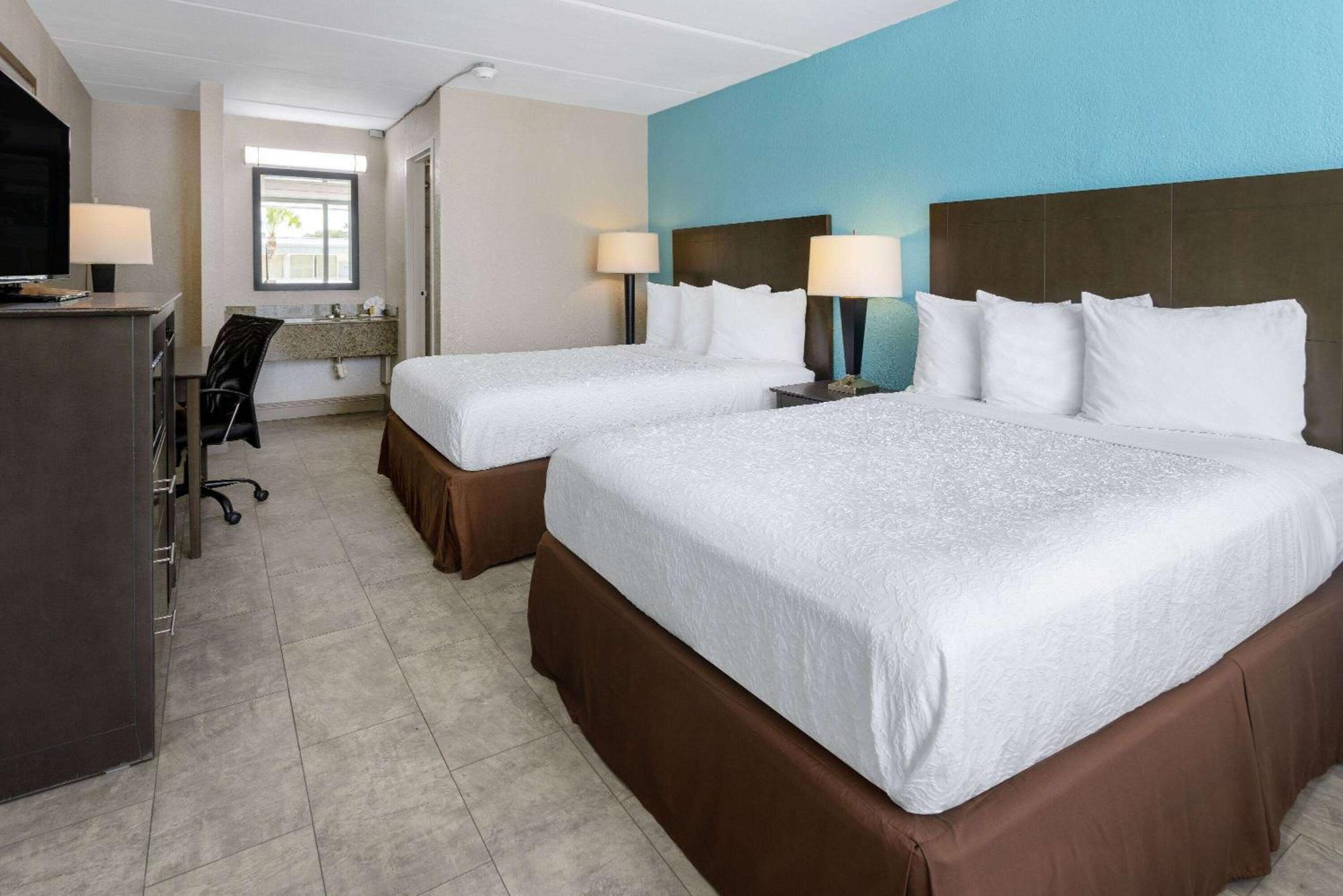 Travelodge By Wyndham Kingsland Ga Bagian luar foto